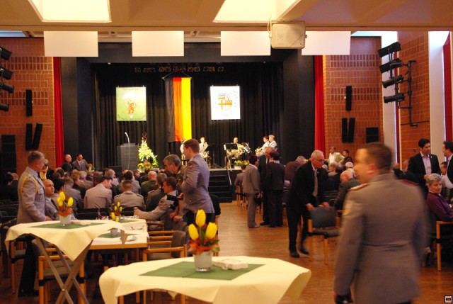 img00035.jpg