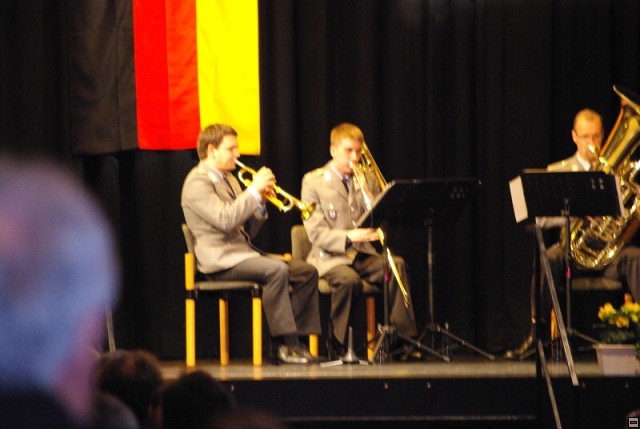 img00037.jpg