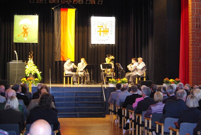 img00042.jpg