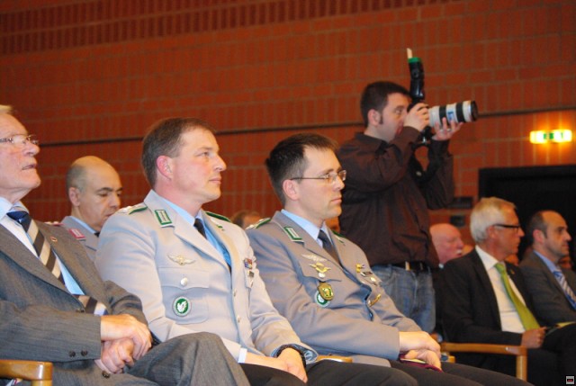 img00093.jpg