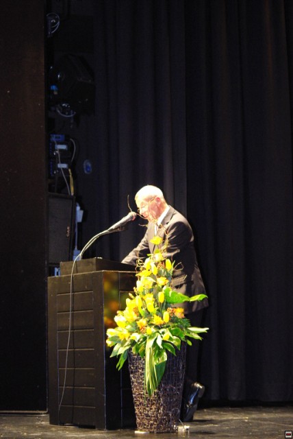 img00103.jpg