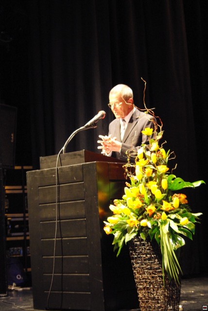img00106.jpg