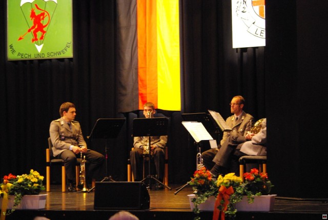 img00118.jpg