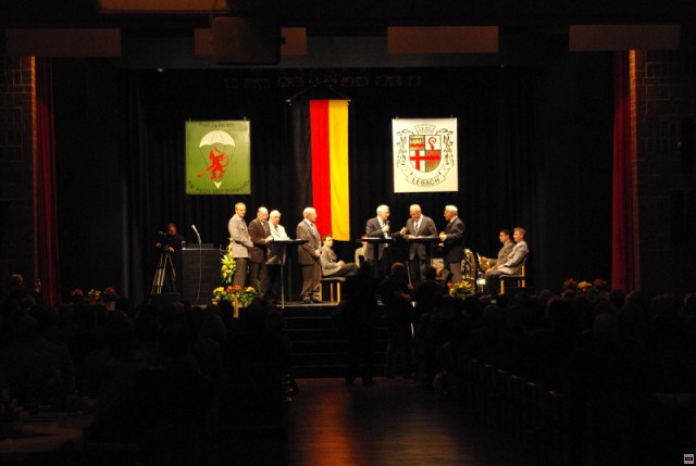 img00129.jpg