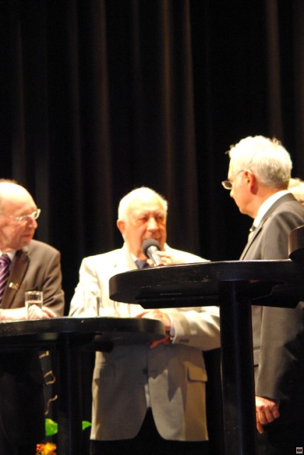 img00138.jpg