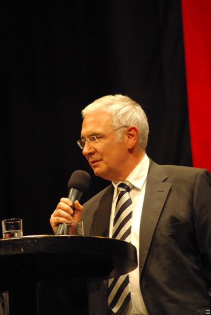img00206.jpg