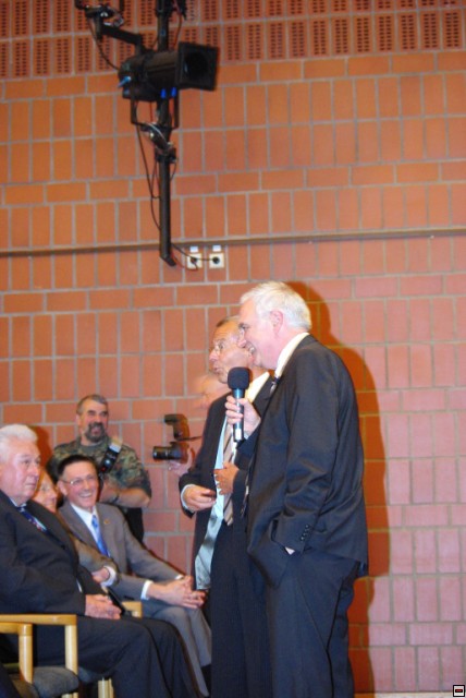 img00215.jpg